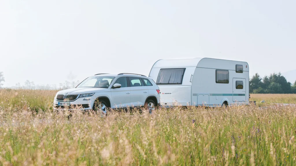 Begagnade husvagnar Västra Götaland hos Fri-Bo i Sollebrunn – utställning med flera modeller till salu.